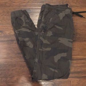 Men’s Camouflage Joggers